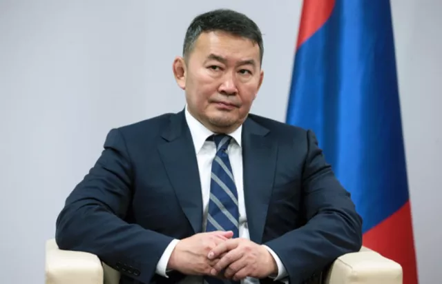 Х.Баттулга АТГ-аас  шууд Төрийн ордонд очиж  ЕТГ-ын даргатай уулзжээ